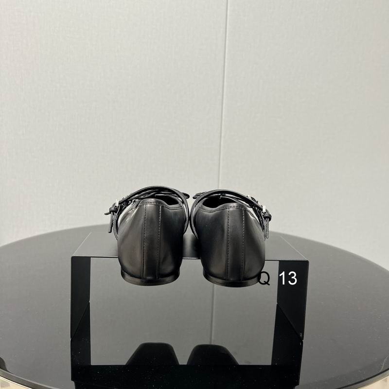Gucci sz35-40 YM070209